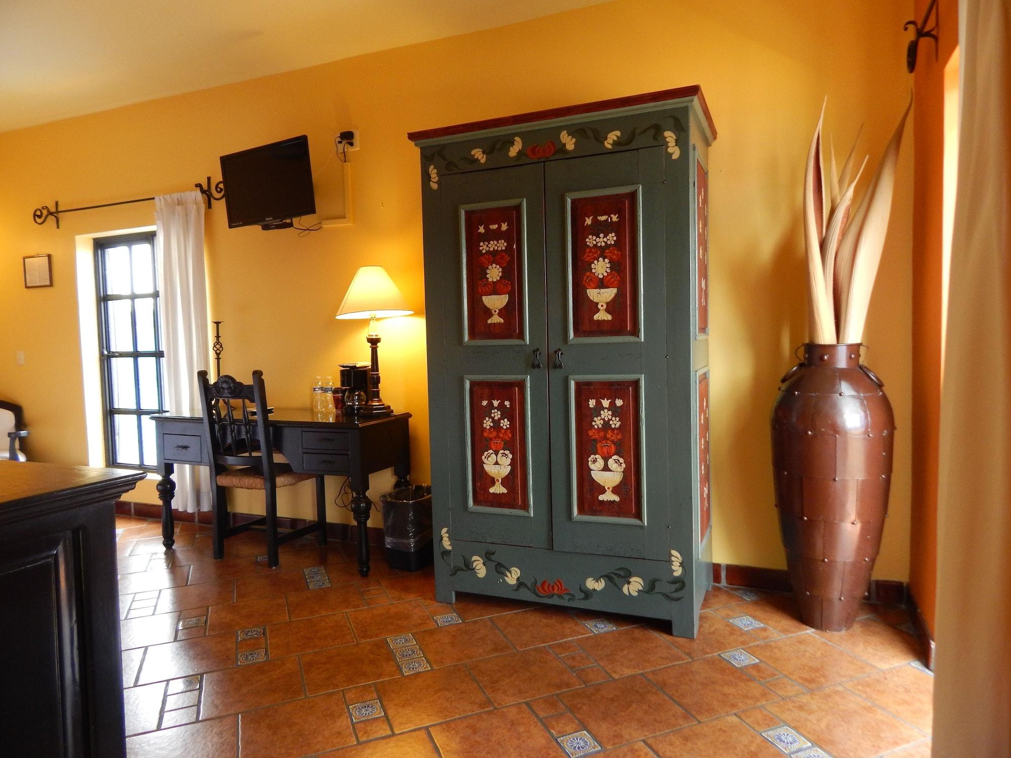 La Villa Del Ensueno Boutique Hotel Tlaquepaque Exterior foto